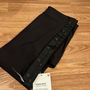 Lululemon vinyasa Scarf